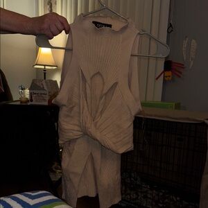 AKIRA Taupe Textured Knit shirt